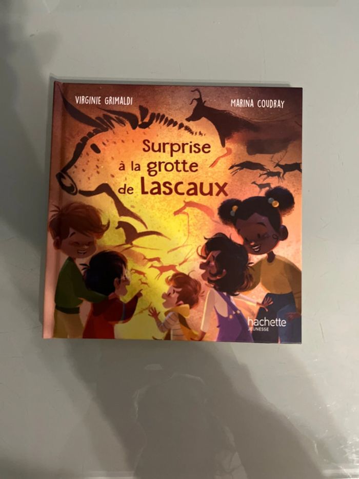 Surprise à la grotte de Lascaux