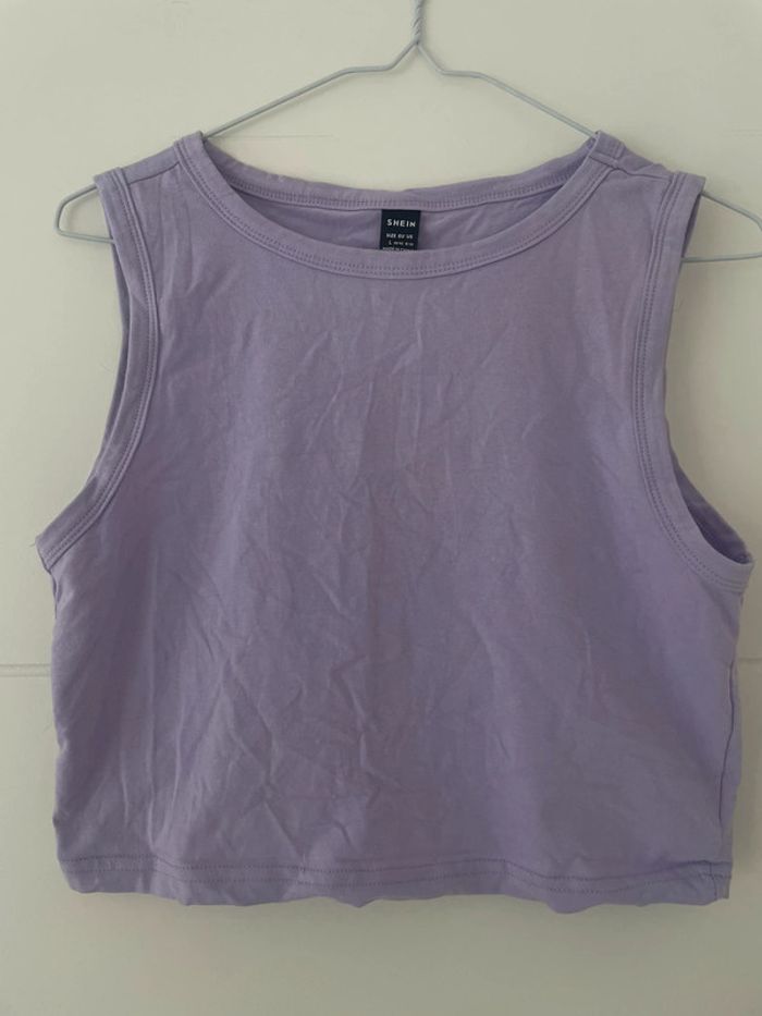 Crop top