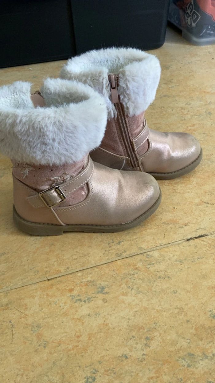 Bottes pointure 25 - photo numéro 3