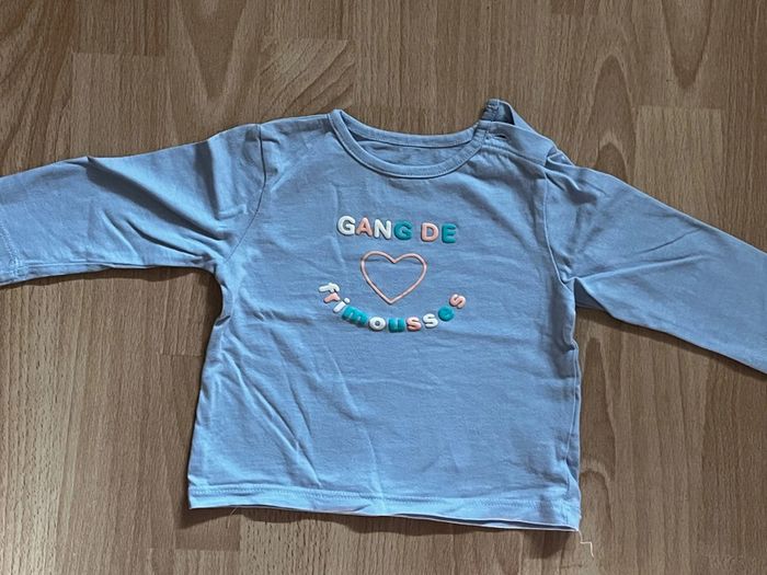 T-shirt à manche fille T 6mois