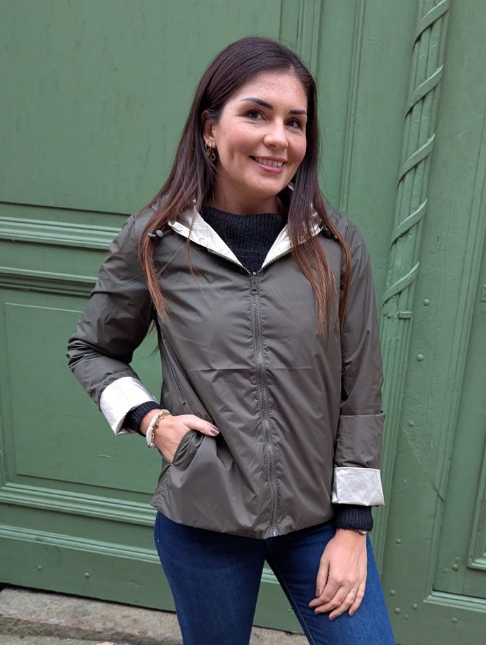 Parka courte réversible Bergen kaki/or
Taille L
