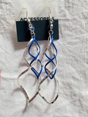Boucles d’oreille torsadées