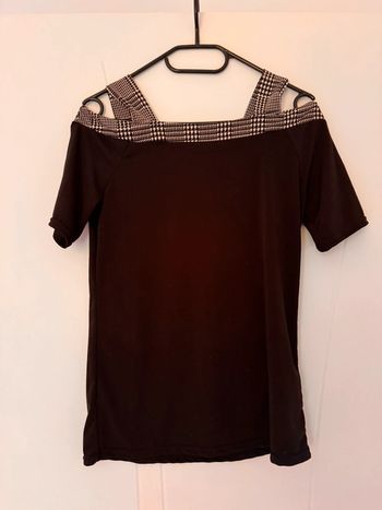 Haut noir et blanc – Taille L