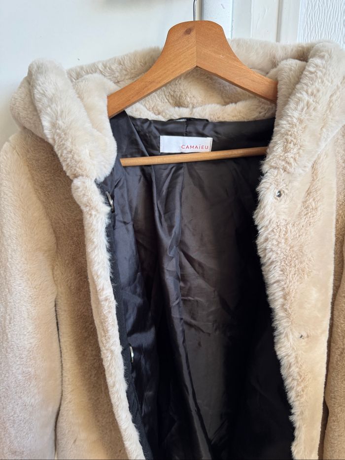 Manteau style fourrure Camaïeu taille 38 - photo numéro 2