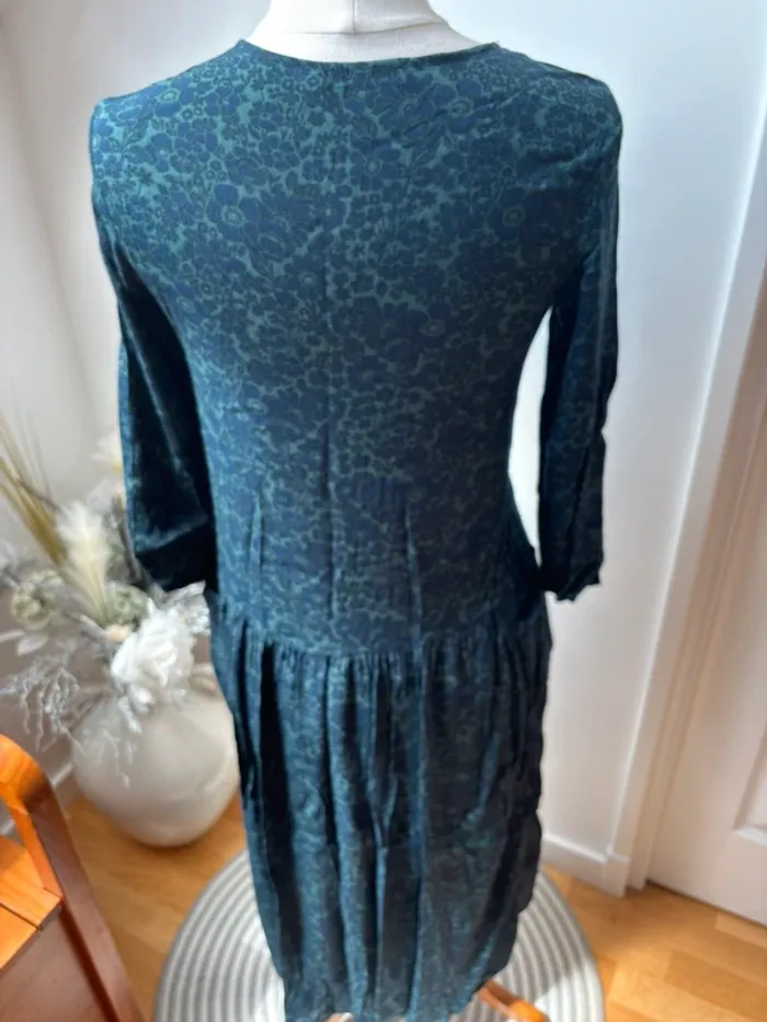 💙 Robe Monoprix mi-longue bleu marine et vert – T36 - photo numéro 14
