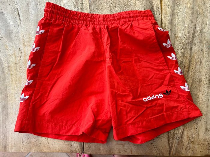 Short adidas taille s