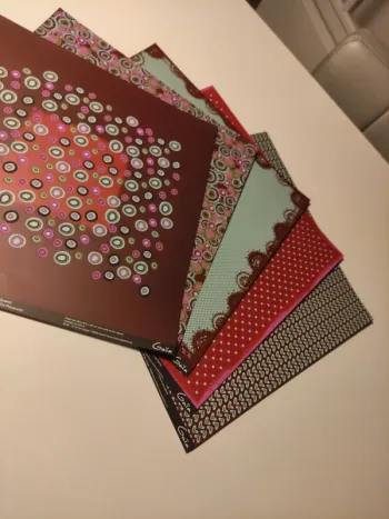 Papiers pour loisirs créatifs