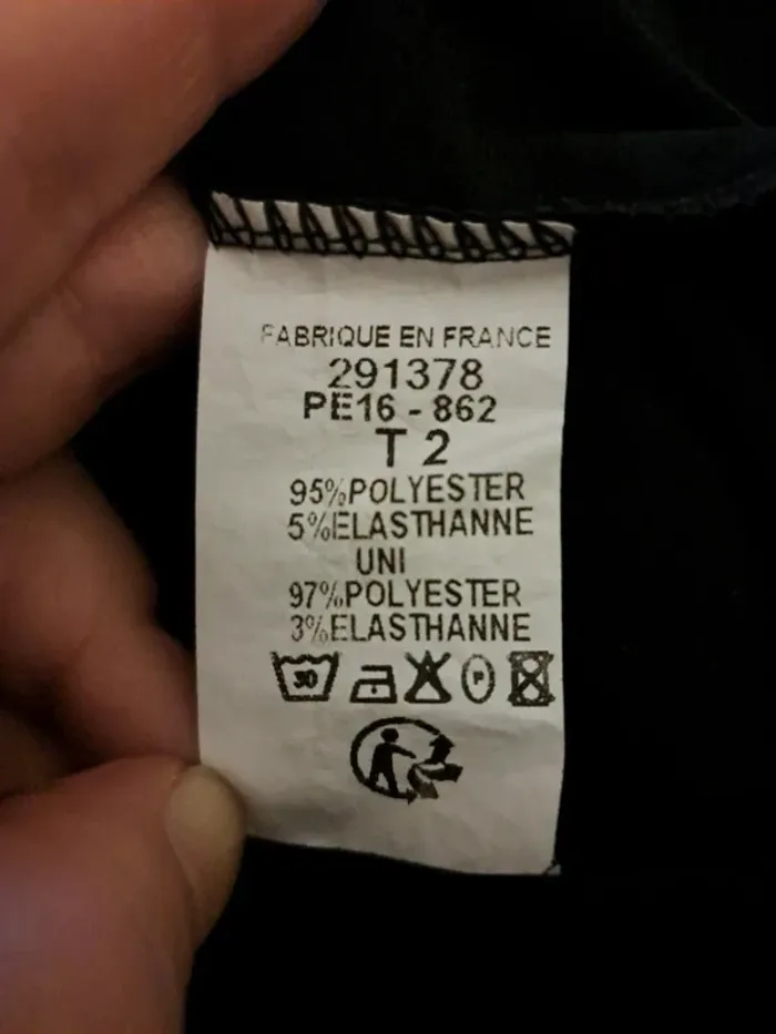 Robe noire et blanche - photo numéro 4