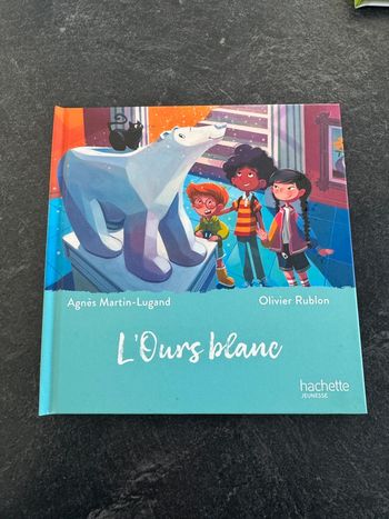 Livre mc do « l’ours blanc »