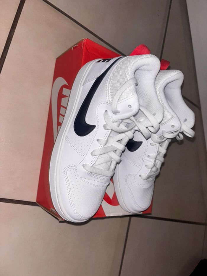 Baskets Nike P.38,5 Neuves unisex - photo numéro 5