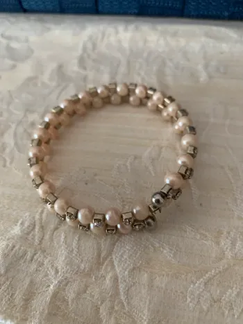 Bracelet fantaisie rose poudré