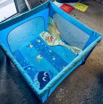 Parc enfant très bon état