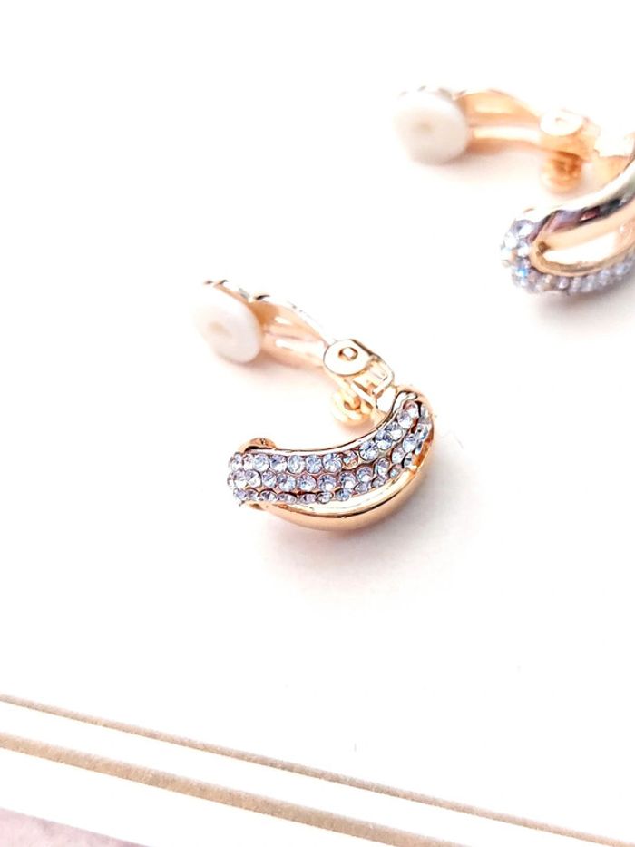 Paire de boucles d'oreilles à clip vintage doré - photo numéro 7