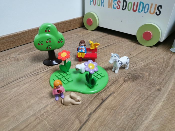 Playmobil 1 2 3 le square des animaux 6757