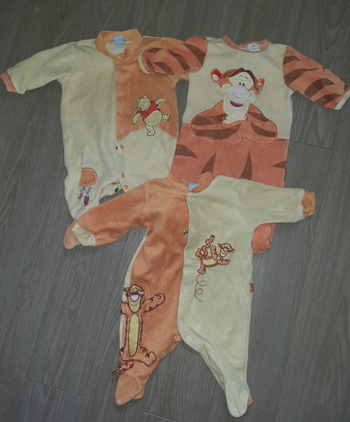 lot pyjamas