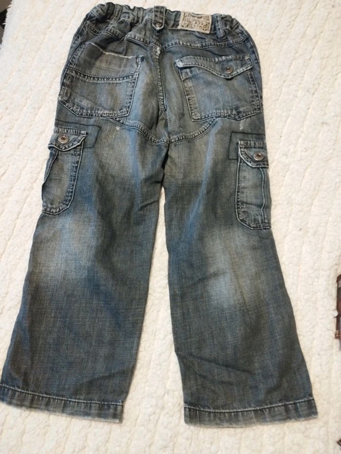 Jean noir - photo numéro 3