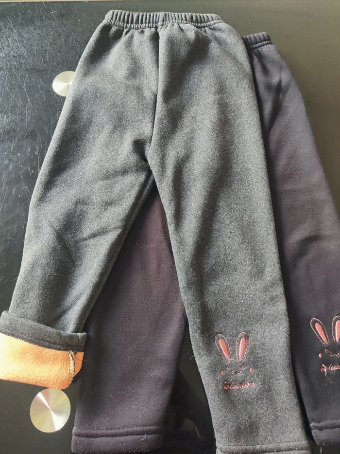 Lot de deux pantalons chauds 3 ans