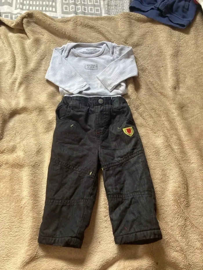 Lot garçon 9 mois orchestra jeans + bodie