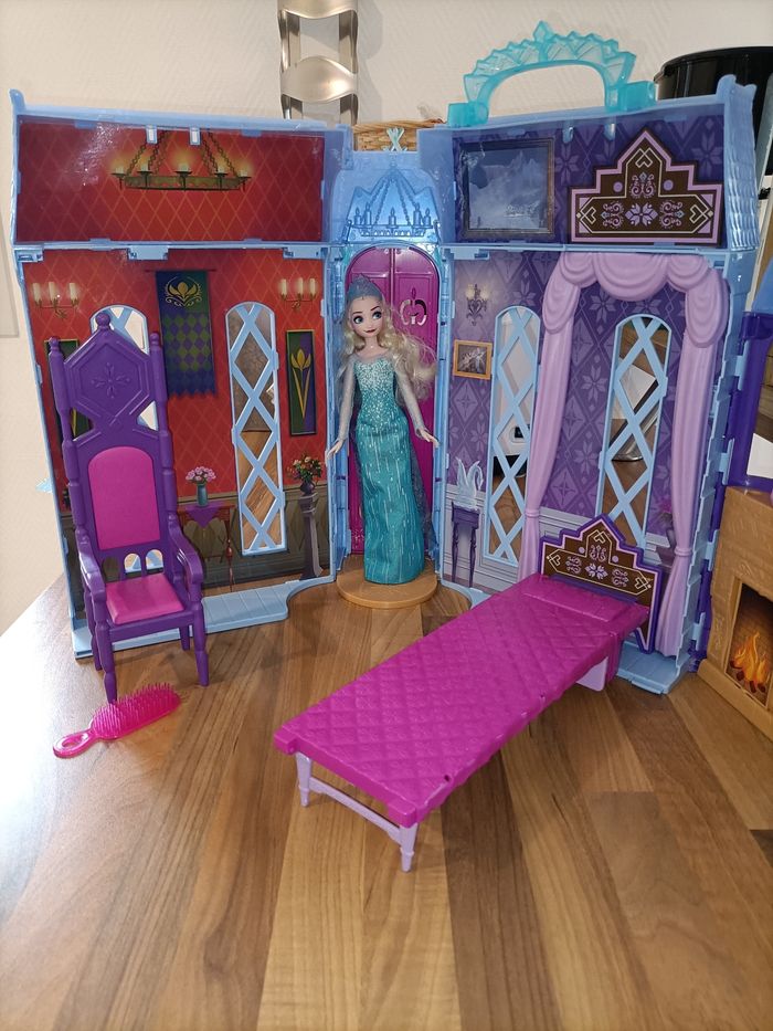 Château Reine des Neiges - Chambre Elsa