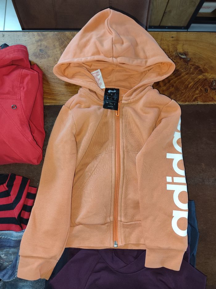 Lot vêtements garçon 4 ans - photo numéro 3