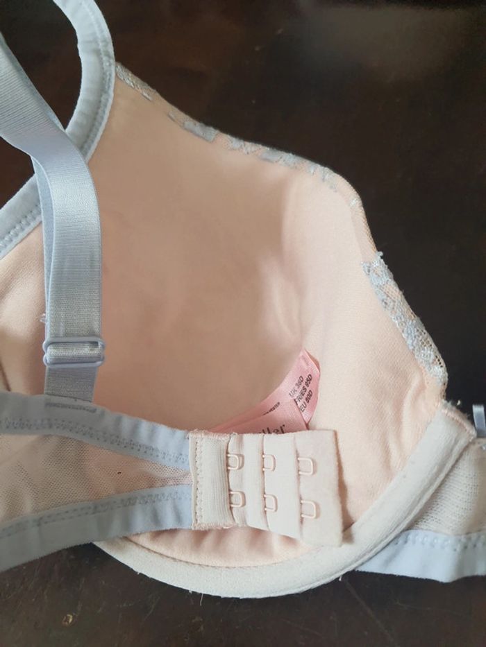 Soutiens-gorge Hunkemöller fr 95D eu 80D - photo numéro 17