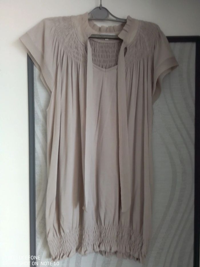 T shirt/ haut taille L