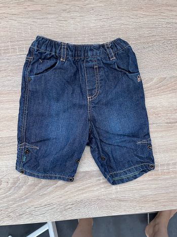 Short jeans obaibi 6 mois