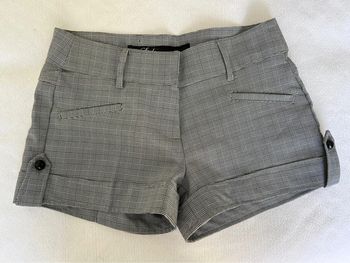 Short Jennyfer taille 32