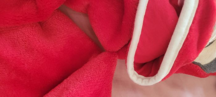 Plaid minnie 80×80 neuf - photo numéro 4