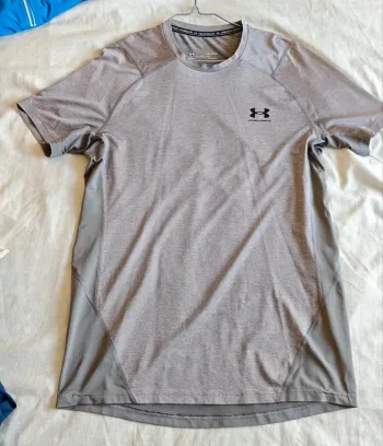 T-shirt Under Armour - Taille M - Gris