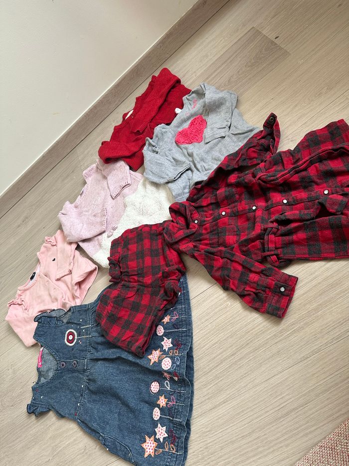 Lot vêtements 12 mois