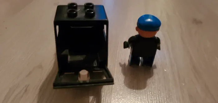 Lego duplo véhicule police - photo numéro 7
