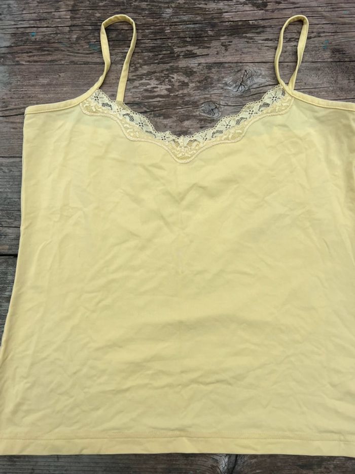 Débardeur neuf jaune clair taille L M&S