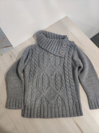 Pull col roulé gris avec filaments brillants 5 ans maille