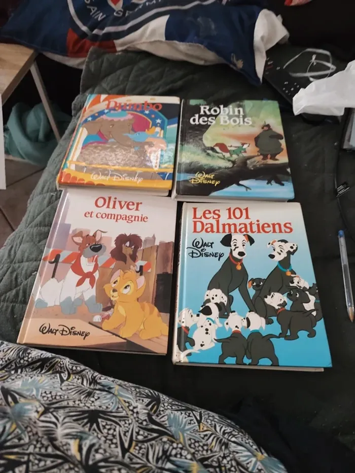 4 livres Disney