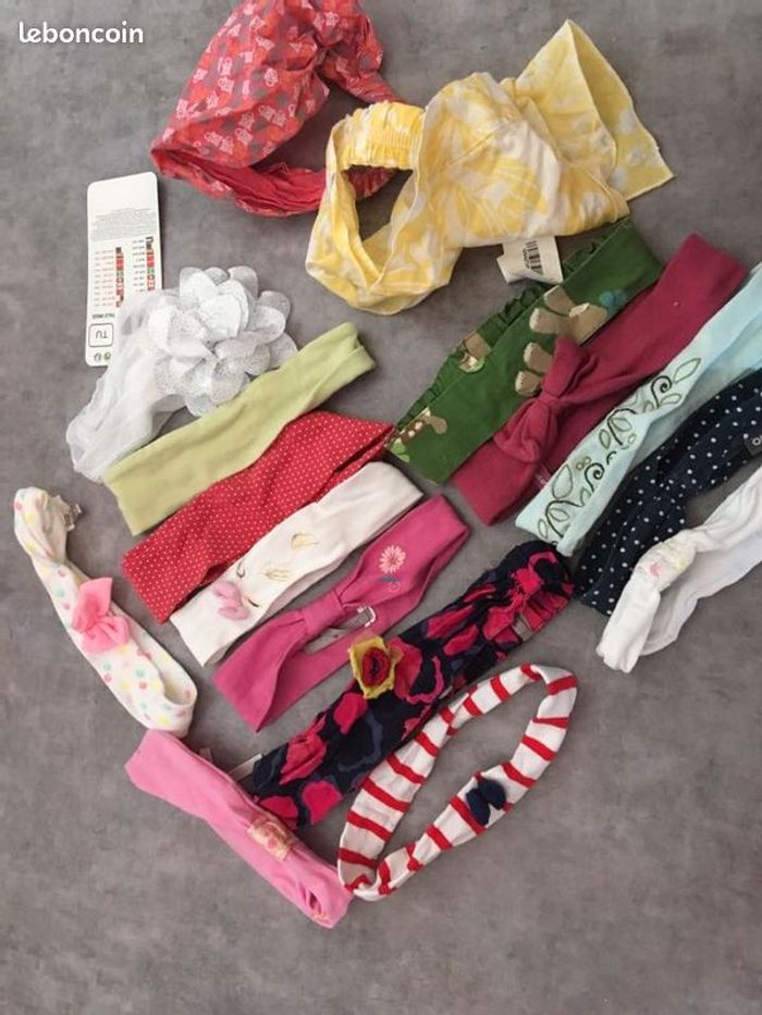 Gros lot de  16 bandeaux, foulards catimini, orchestra, vertbaudet