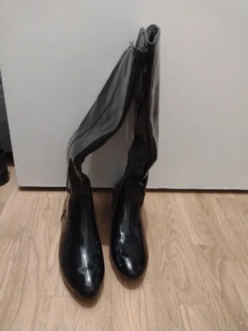 Bottes en cuir verni Bo'aime