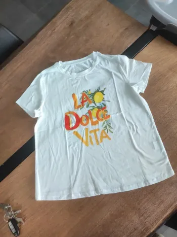 Tee shirt La Dolce Vita 40-42 neuf