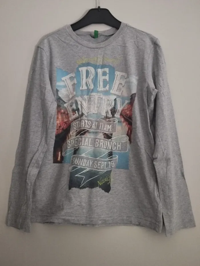 Tee shirt Benetton taille 10/11 ans
