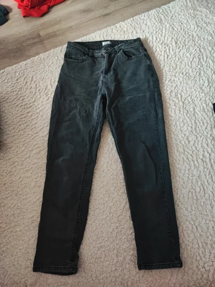 Jean femme mom 36 gris