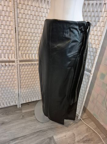 🖤jolie jupe longue portefeuille simili cuir noir Boohoo femme 42
