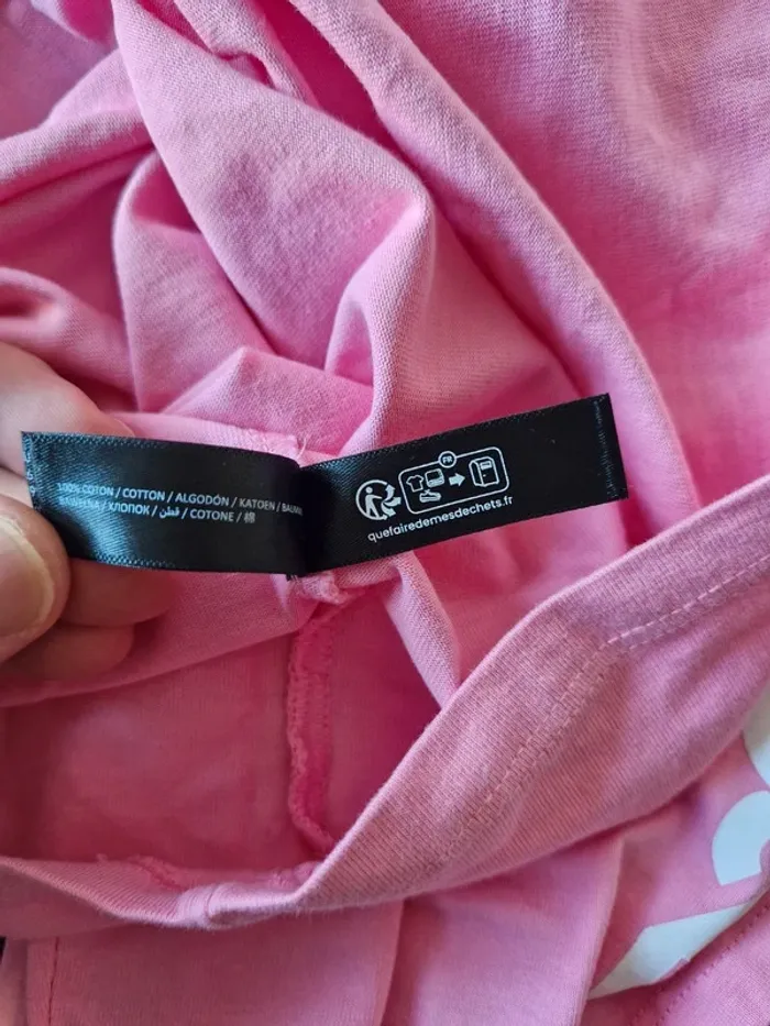 Crop top plus un mini short Paris 2024 - photo numéro 8