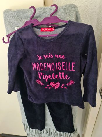 Lot 6 vêtements  4 ans  