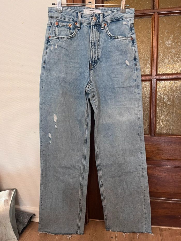 Jean taille 32 Stradivarius