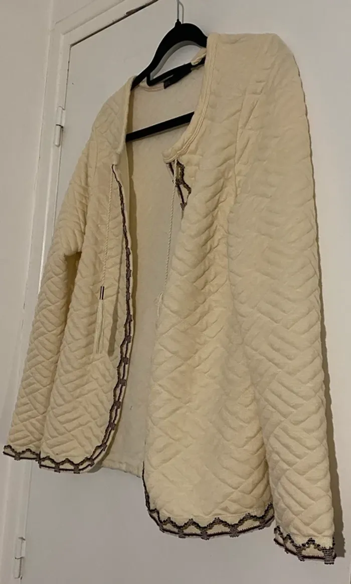 Gilet Crème Avec Broderie  Taille M Sfera - photo numéro 3