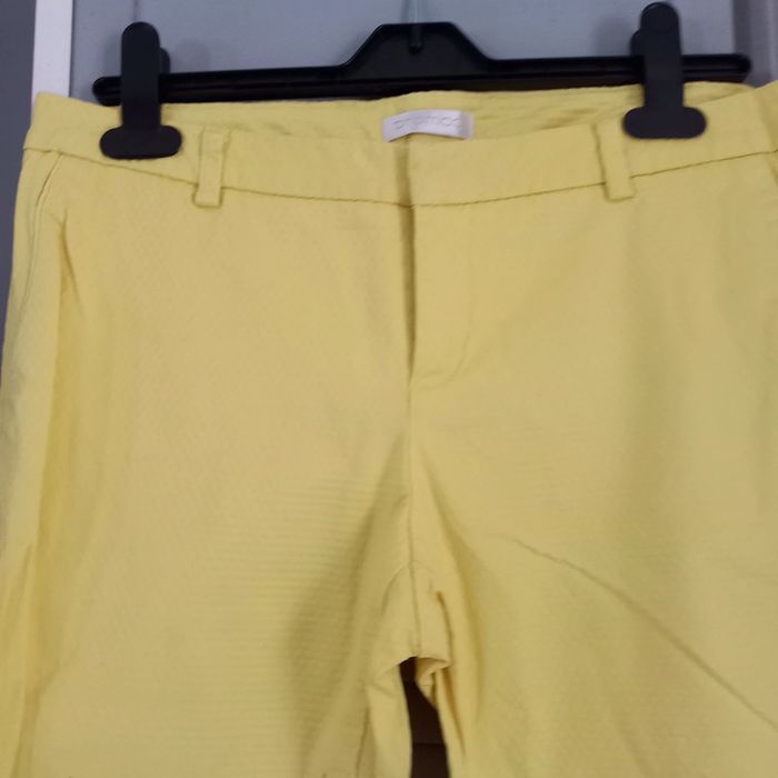 Pantalon jaune - photo numéro 2