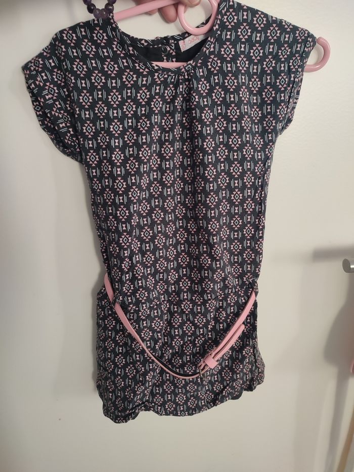#kytie36moisfille. Robe manches courtes taille 36 mois