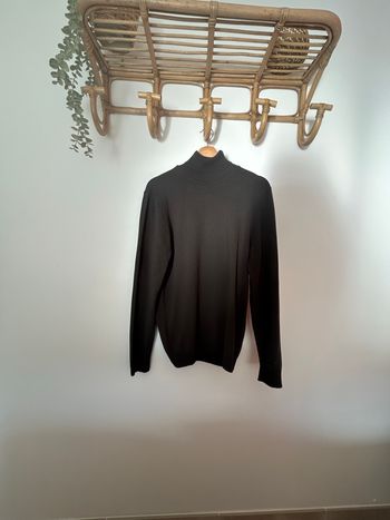 Pull col roulé
