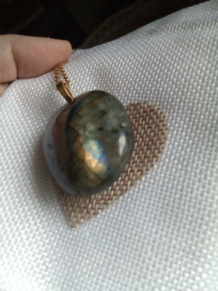 Collier labradorite naturelle