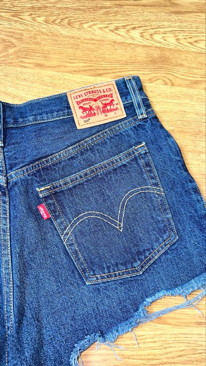 Short en jean Levi’s taille 38 - neuf - photo numéro 5